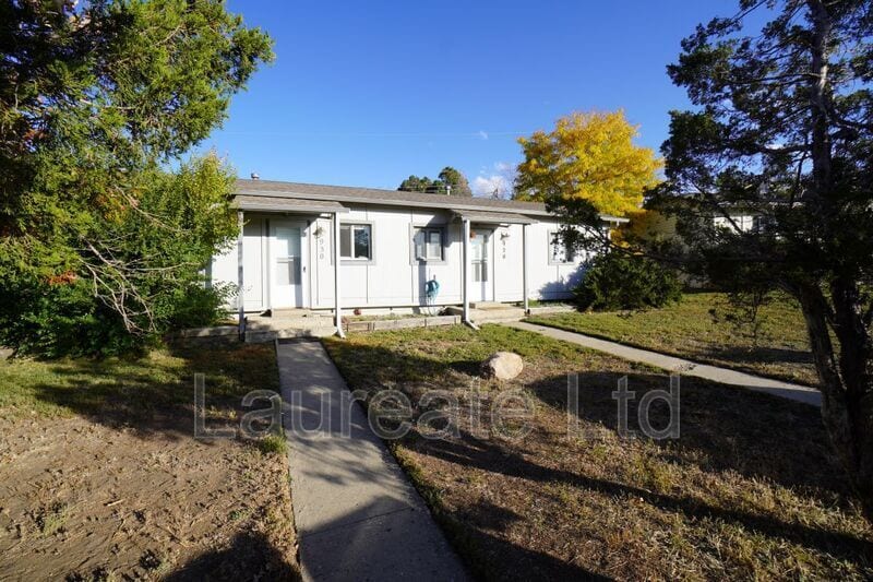 Photo - 930 Orchard St