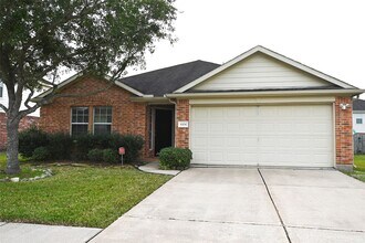 Building Photo - 6104 Promenade Ln