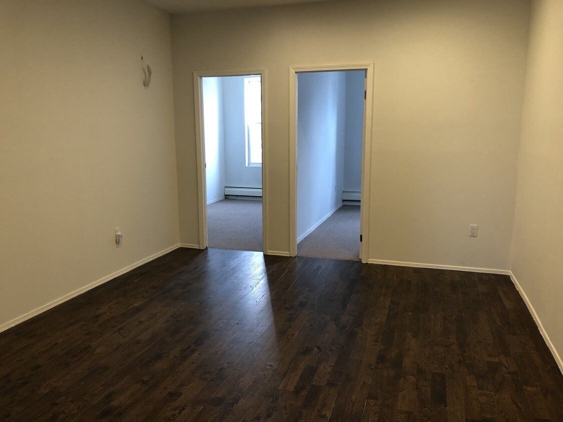 Foto del edificio - 260 Saratoga Ave