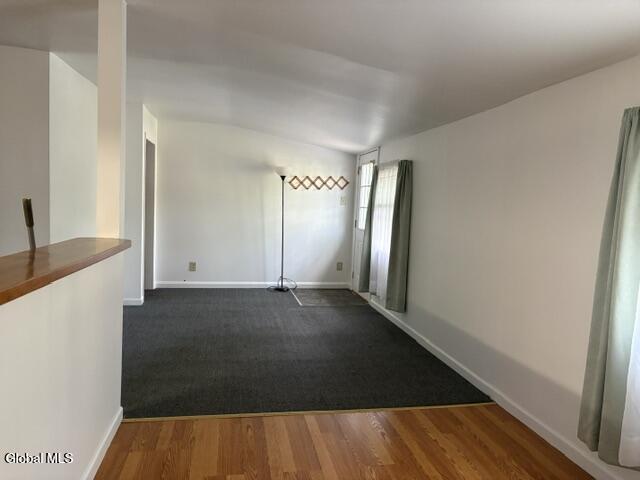 Foto del edificio - 252 Greenfield Ave