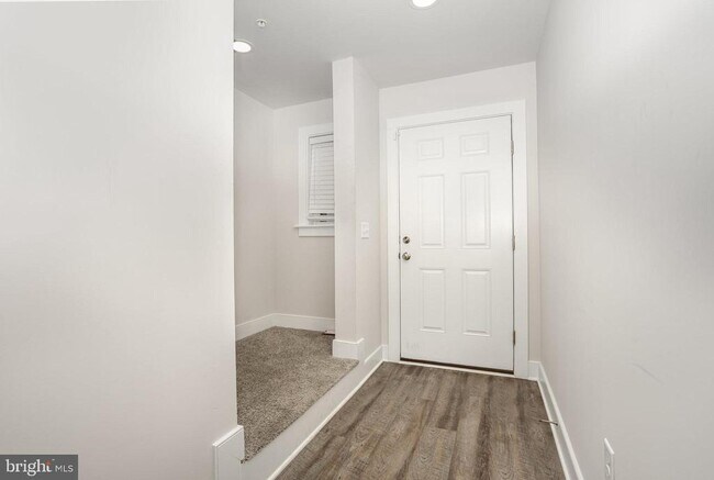 Building Photo - 3119 Herr St
