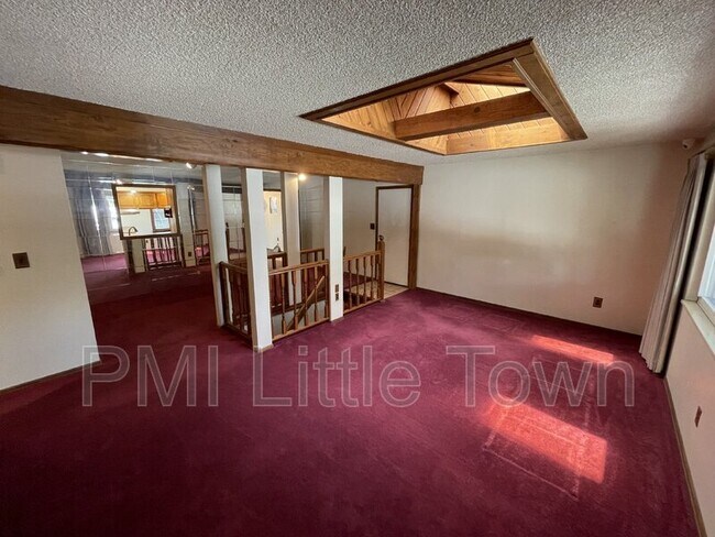 Foto del edificio - 7893 Greenwood Blvd