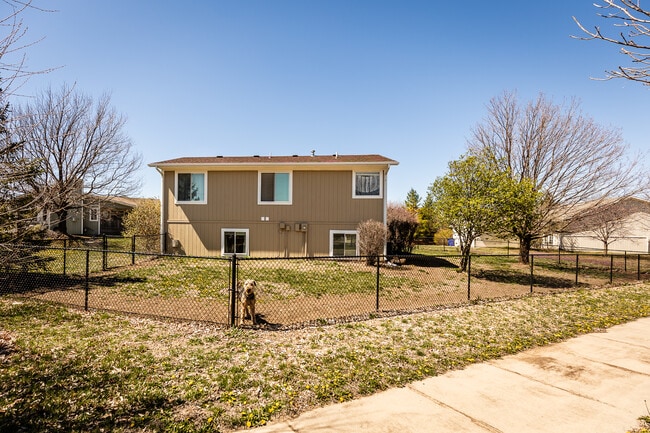 Building Photo - 2202 Cinder Ct