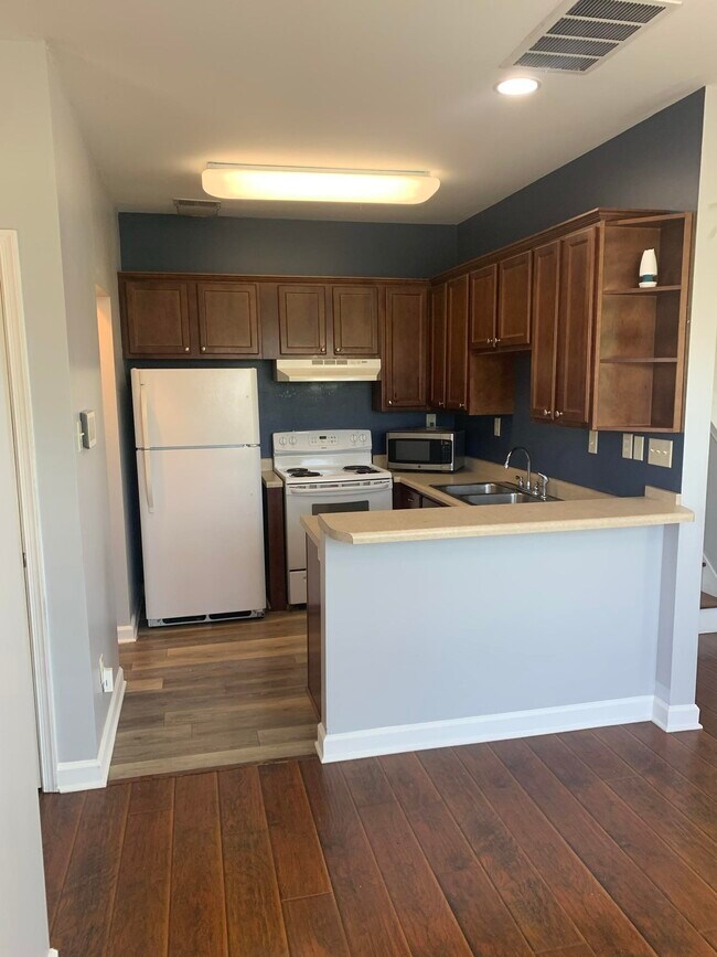 Foto del edificio - 158 Keel Ave