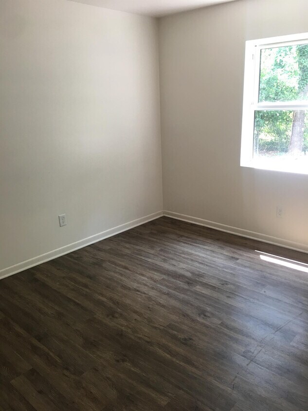 Foto del edificio - 1201 New Hope Ln