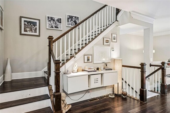 Foto del edificio - 1285 Linden Ct