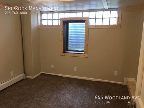 Building Photo - 645 Woodland Ave