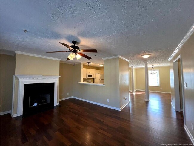 Foto del edificio - 372 Bubble Creek Ct