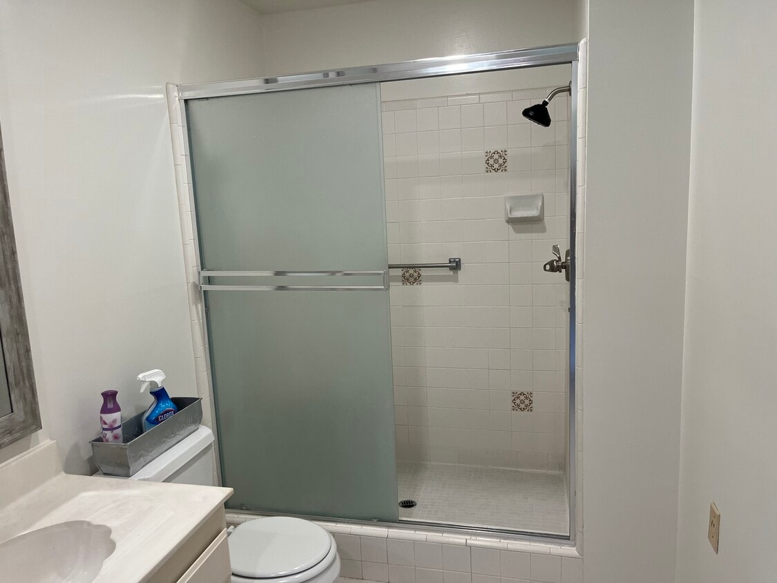 Primary Photo - 1207 Leisure World