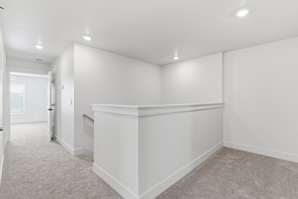 Foto del edificio - 4521 Highgarden Wy