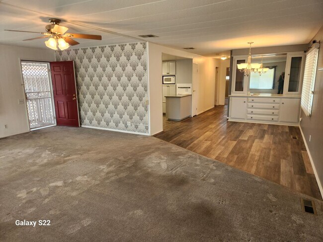 Foto del edificio - Charming 2-bedroom, 2- bathroom, mobile ho...