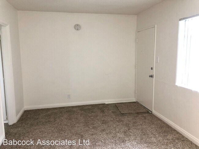 Building Photo - 10400 S Inglewood Ave