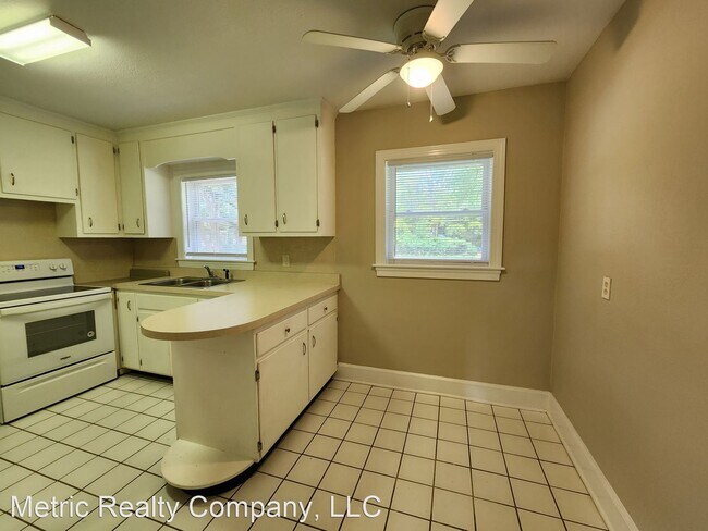 Building Photo - 2 br, 1 bath House - 5518 Lantana Ave