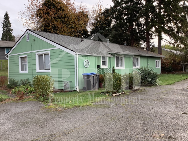 RENOVATED 3 BED 2 BATH 1 STORY RAMBLER - E... - RENOVATED 3 BED 2 BATH 1 STORY RAMBLER - E... House