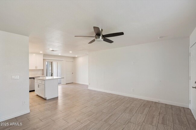 Building Photo - 3545 W Galveston St