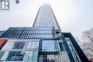 Building Photo - 3-3003 Gloucester St