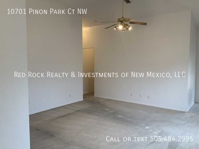 Foto del edificio - 3 bedroom home in NW ABQ now available