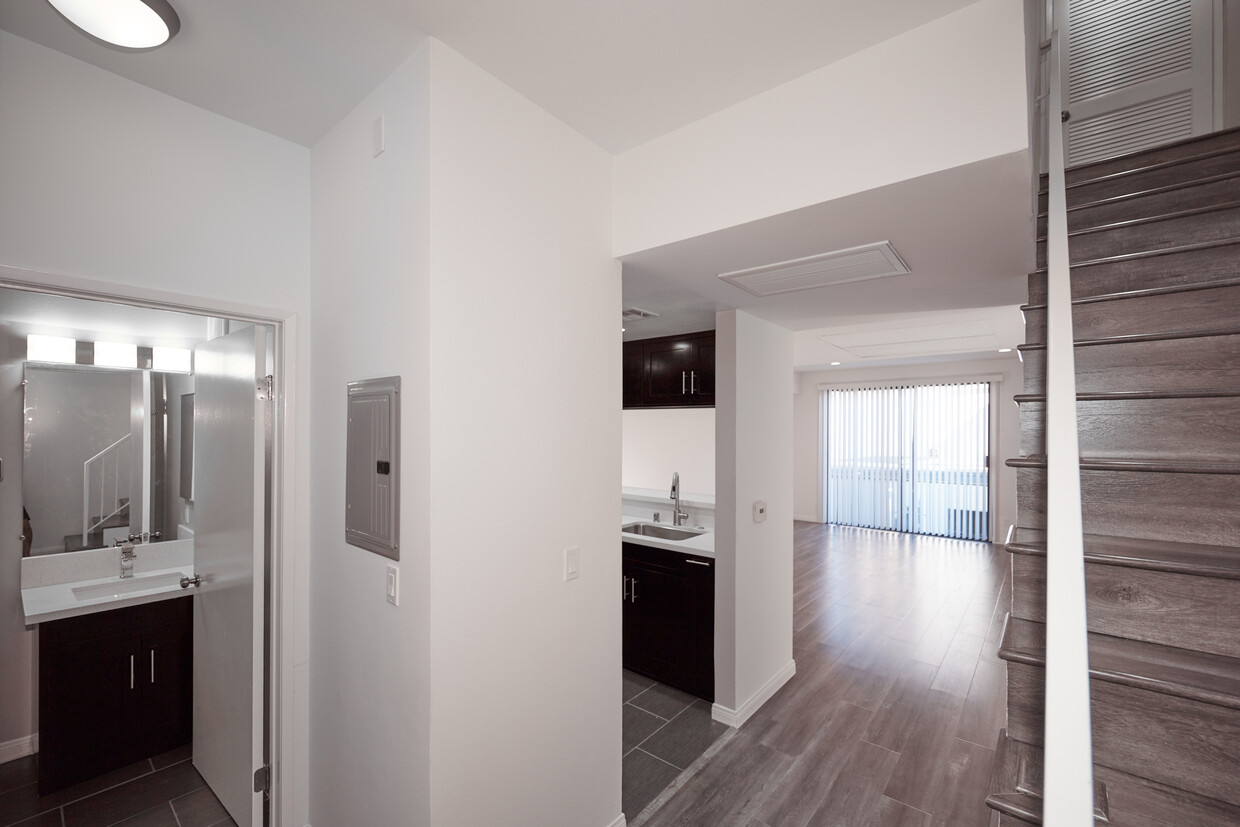 Foto principal - 1524 Granville Ave