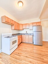 Building Photo - 4715 Belmont