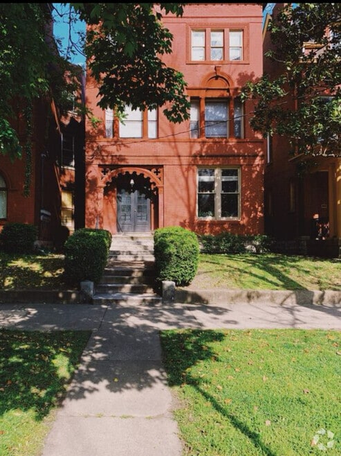 Building Photo - 1445 S 3rd St
