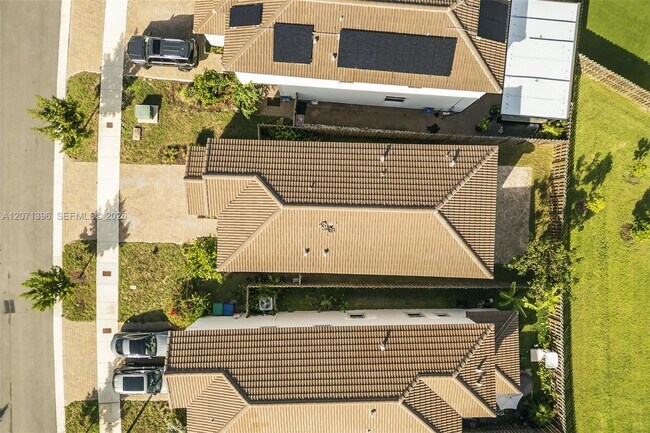 Foto del edificio - 2408 NW 131st Cir
