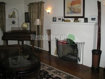 Primary Photo - 1136 S HAYWORTH Ave