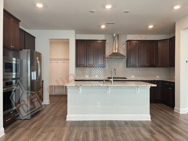 Building Photo - Lovely 2 Story 4 Bedroom, 3 Bath Single-Fa...