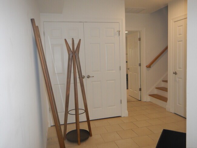 Foto del edificio - 505 Copper Square Dr