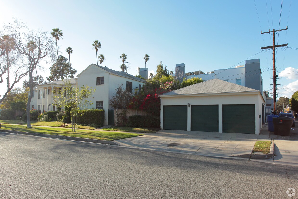 Foto del edificio - 2103 Idaho Ave