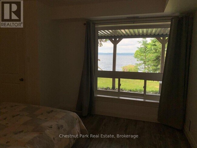 Photo du bâtiment - 34 Georgian Ln