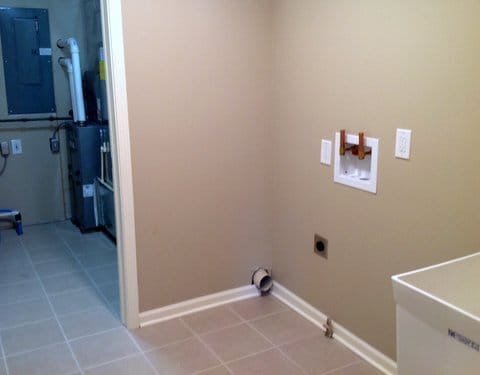 Building Photo - 3 Bdrm/2 Bath Colonial in Trevor