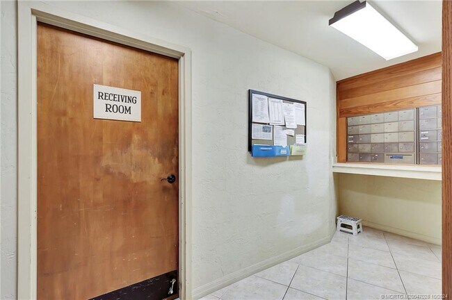 Foto del edificio - 150 SE Four Winds Dr