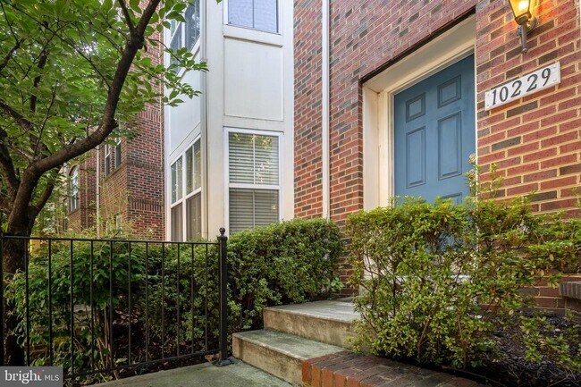 Foto del edificio - 10229 Brighton Ridge Way