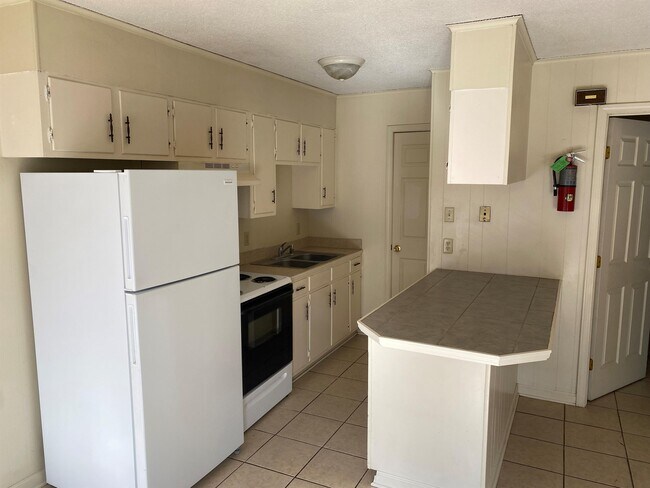 Foto del edificio - 42219 W Yellow Water Rd