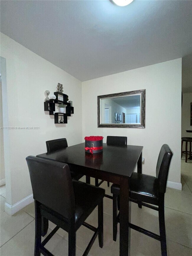 Building Photo - 8810 SW 123rd Ct