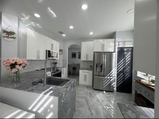 Building Photo - 11523 SW 137th Passage