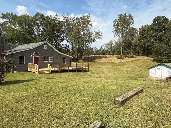 Foto del edificio - 1414 Muddy Creek Rd