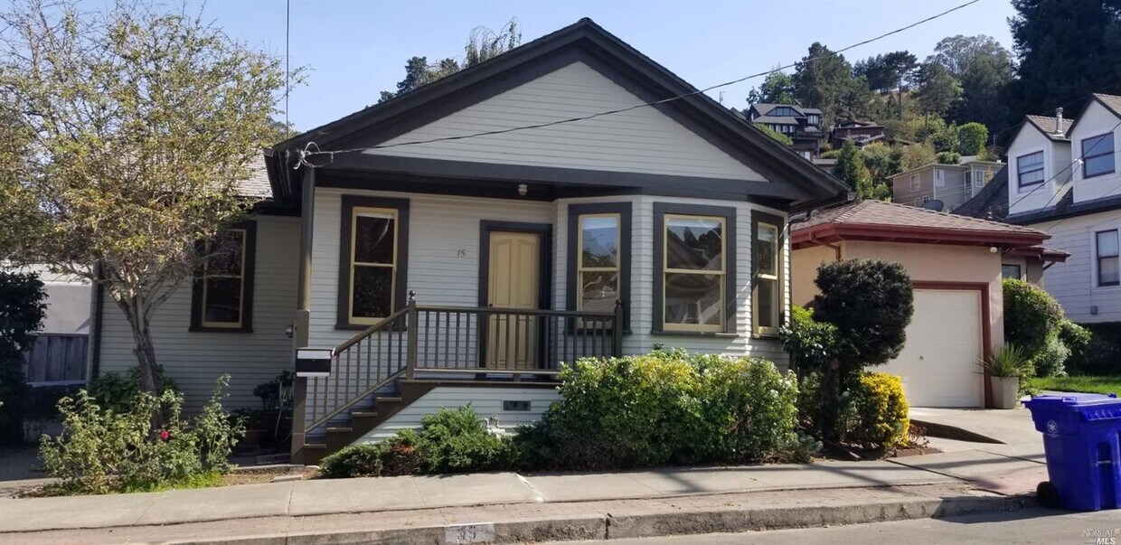Primary Photo - 15 Idaho St