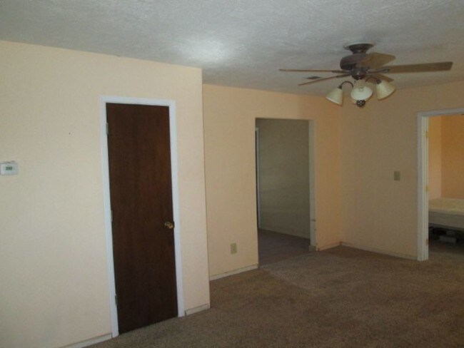 Foto del edificio - 2617 Blake Rd SW