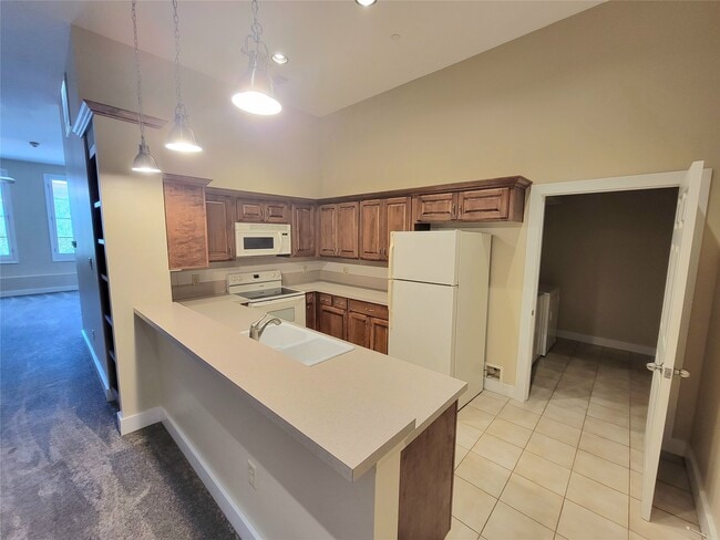 Foto del edificio - 2315 Harborside Dr