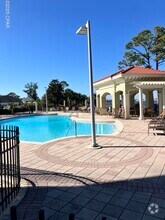 Building Photo - 2400 Grandiflora Blvd