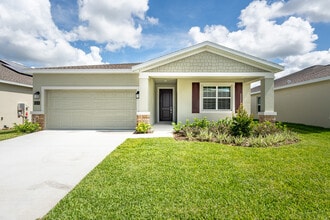 Building Photo - 824 Daring Dr
