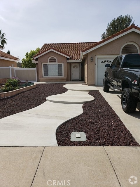 Building Photo - 26896 Fayence Dr