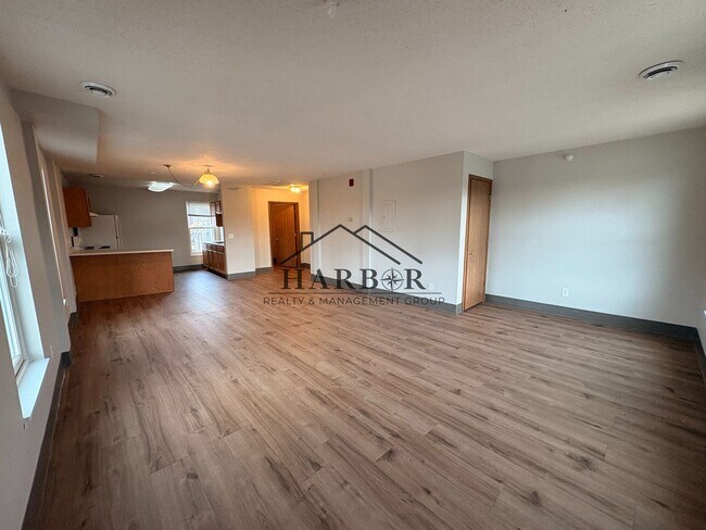 Foto del edificio - 146 S Broadway Ave