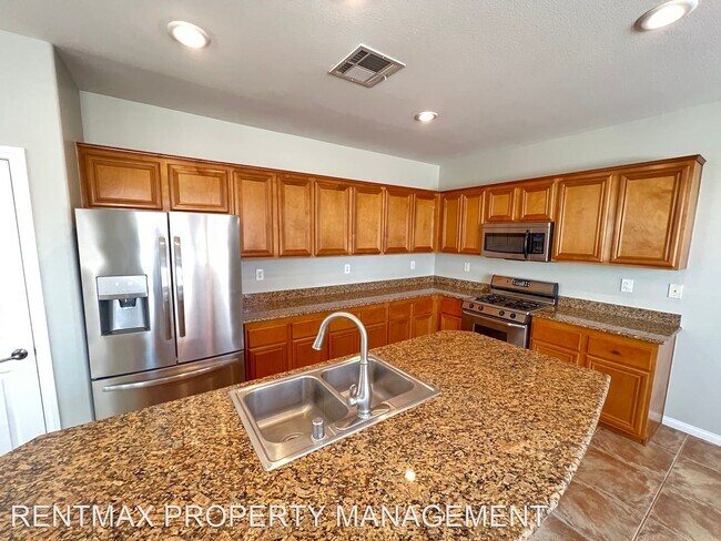 Foto del edificio - 3 br, 2.5 bath House - 604 BACHELOR BUTTON...