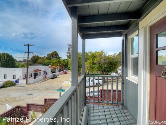 Foto del edificio - 3 br, 2 bath House - 3154 Elm St.