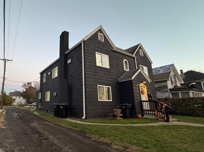 Foto del edificio - 542 N Scott St