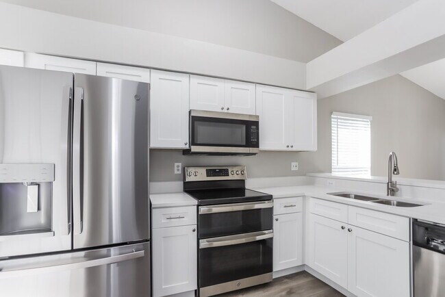 Foto del edificio - 1217 Etchfield Cir