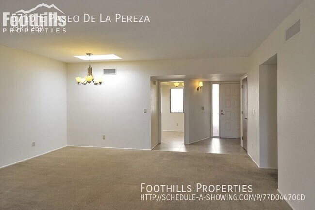 Foto del edificio - Foothills 2 BR Townhome