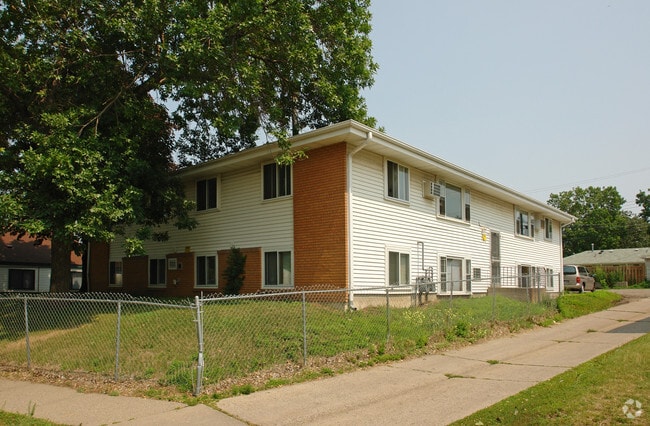 Building Photo - 5731 33rd Ave S